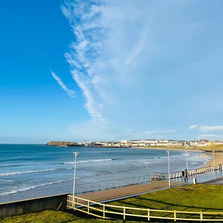 Luxurious Beach Front Apartment In Portrush Esterno foto