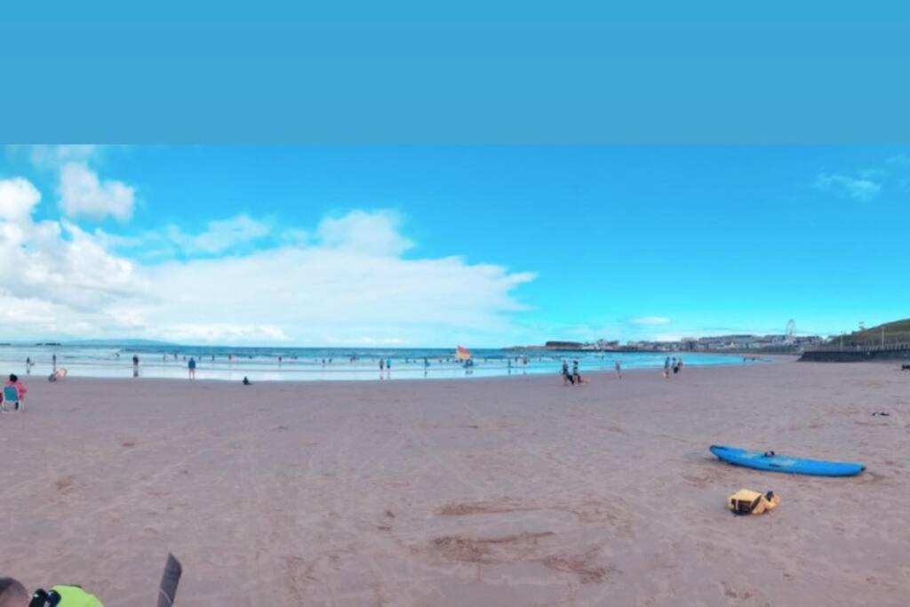 Luxurious Beach Front Apartment In Portrush Esterno foto