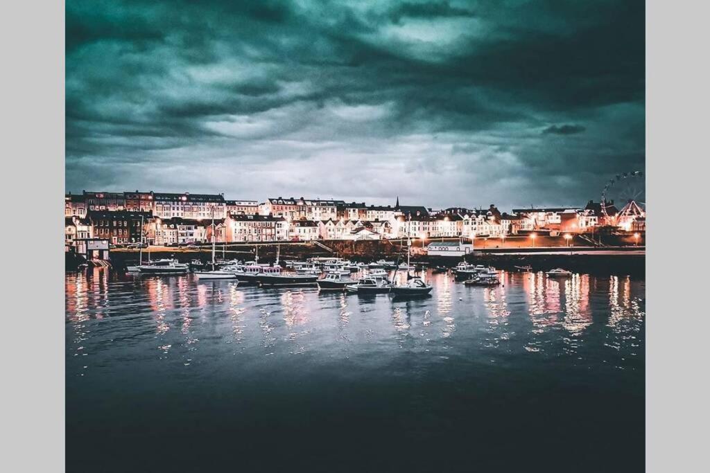Luxurious Beach Front Apartment In Portrush Esterno foto